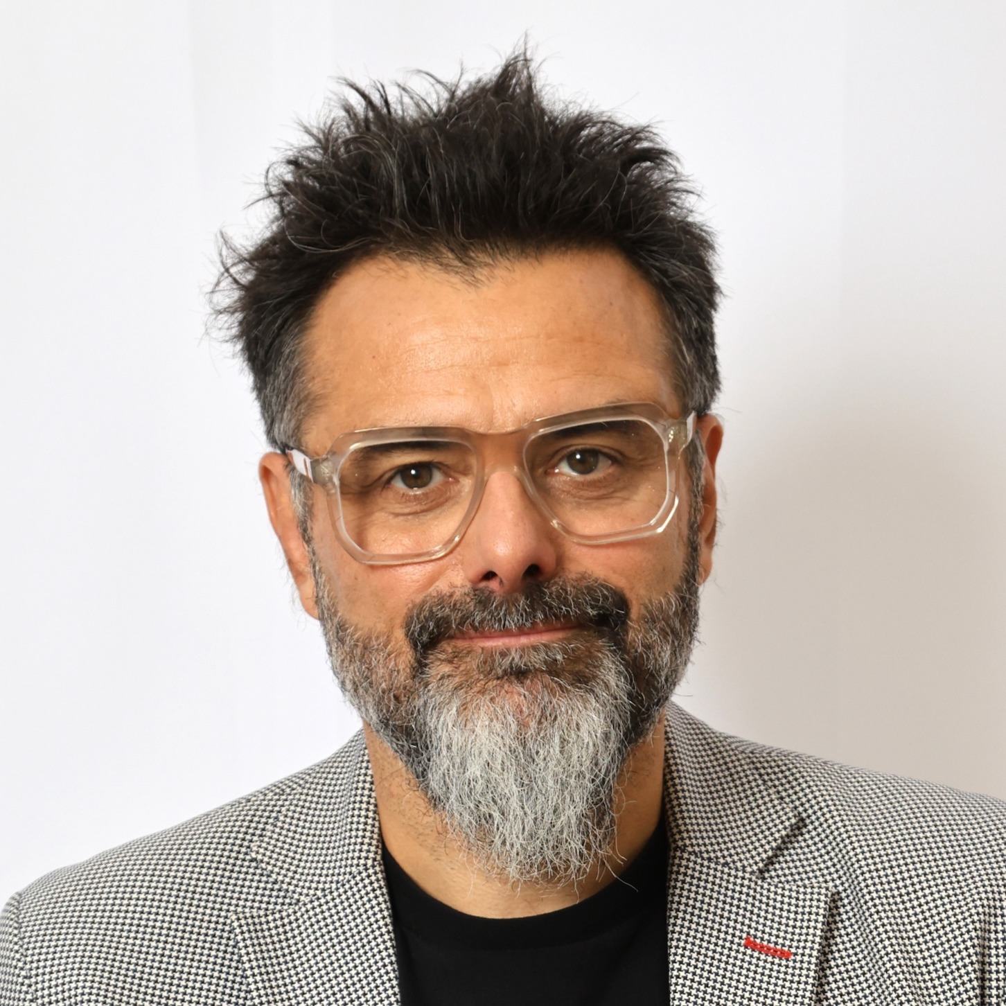     Szabó Béla
